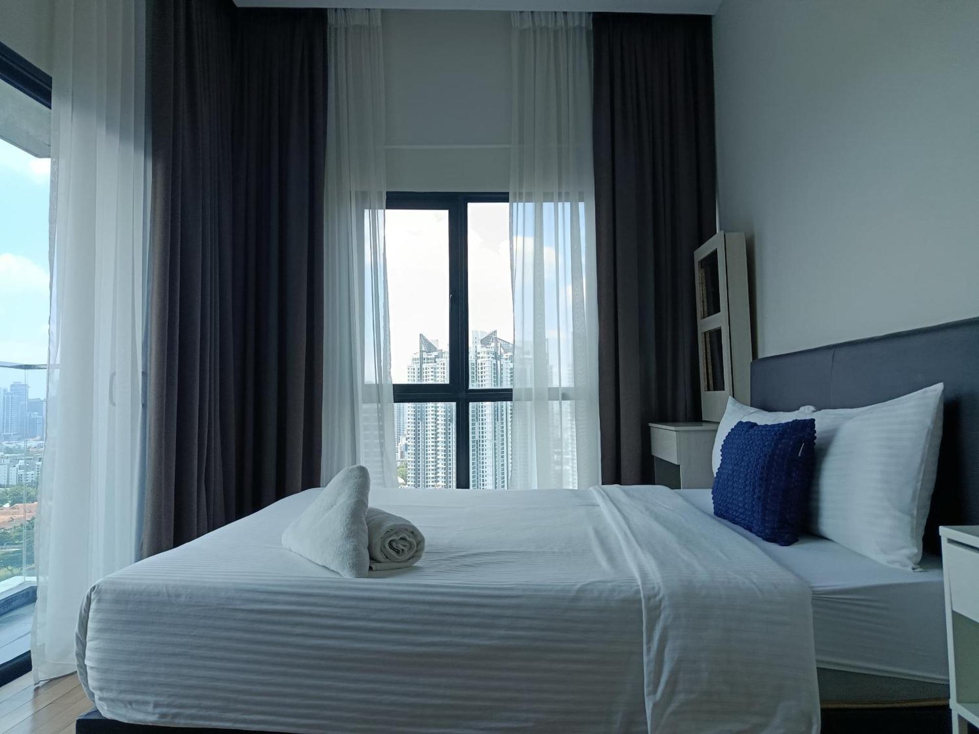 Reizz Residence By Nexus Suites Куала-Лумпур Экстерьер фото